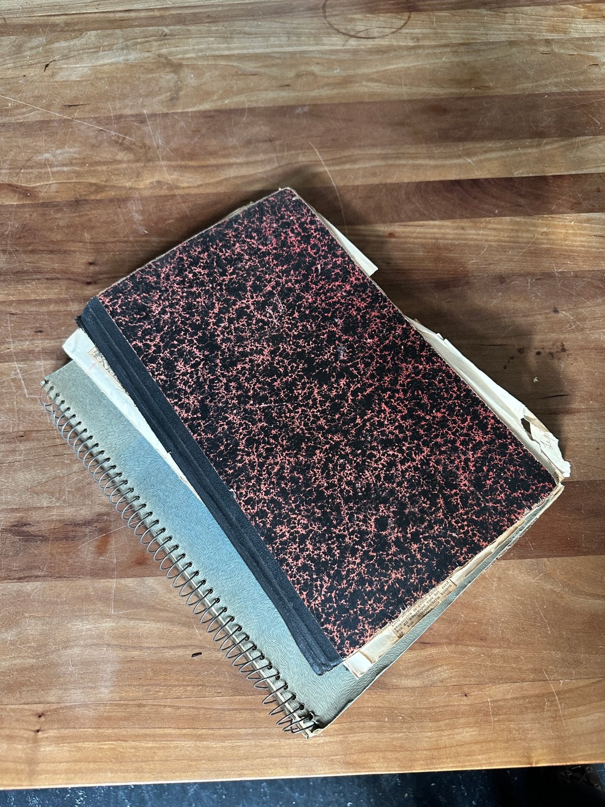Vintage plakboeken koningshuis jaren 1950 1960 kranten, Ophalen of Verzenden, Gebruikt, Nederland, Overige typen