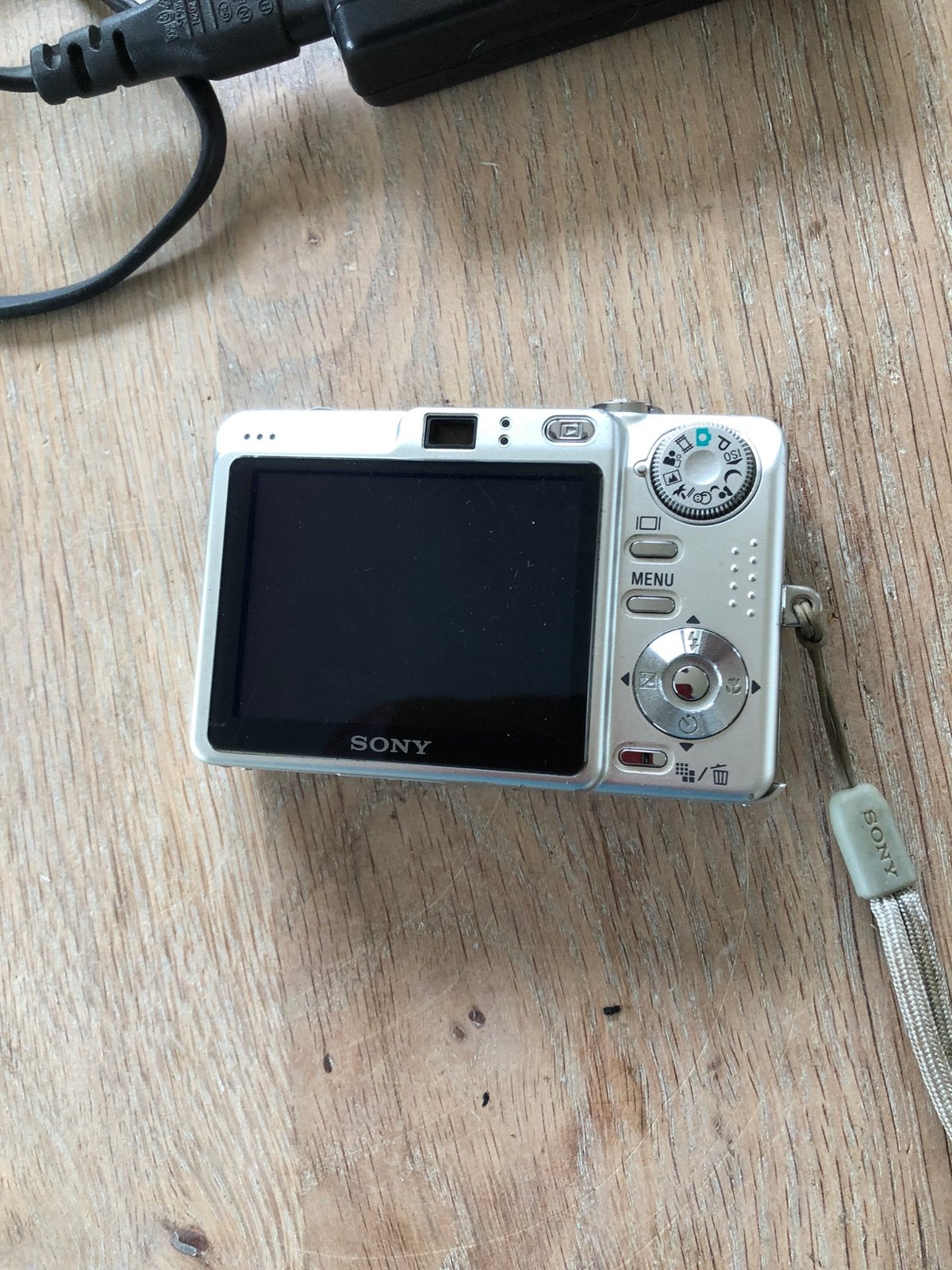 Sony  yber shot DSC-W50, Ophalen, Zo goed als nieuw, Sony, 8 keer of meer