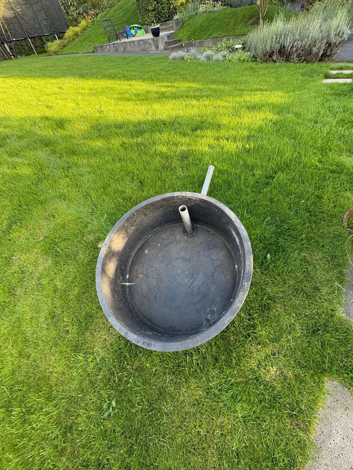 Gebruikte Vijverbak - Ideaal voor kleine vijver of waterorna, Tuin en Terras, Ophalen, Gebruikt