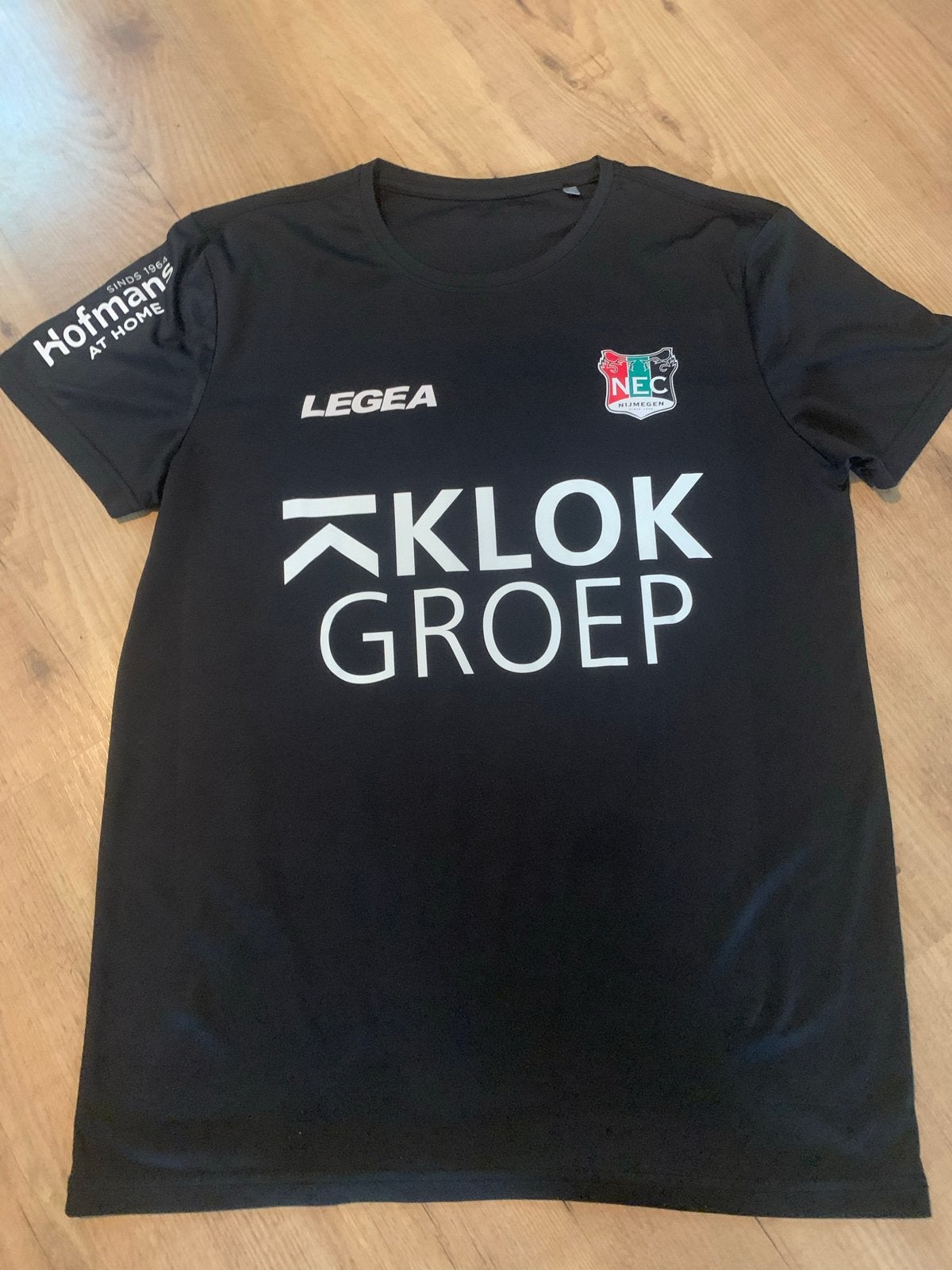 NEC Nijmegen voetbalshirt - Maat M, Maat 48/50 (M), Zwart, Ophalen of Verzenden, Zo goed als nieuw