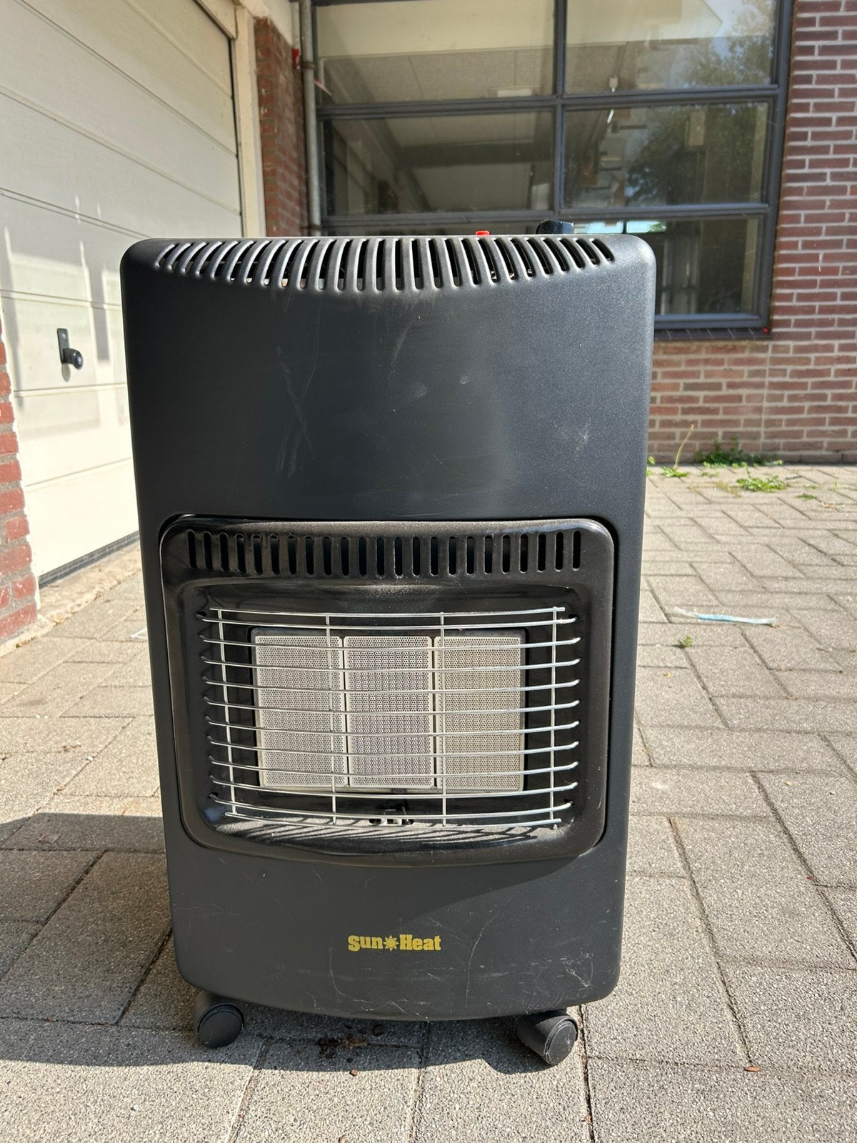 Gaskachel op wielen, Huis en Inrichting, Kachels, Ophalen, Gas, Gaskachel