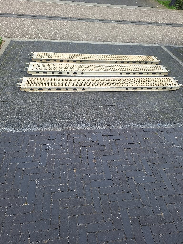 stalen steiger platvormen, Ophalen, Gebruikt, Gevelsteiger, Minder dan 2 meter