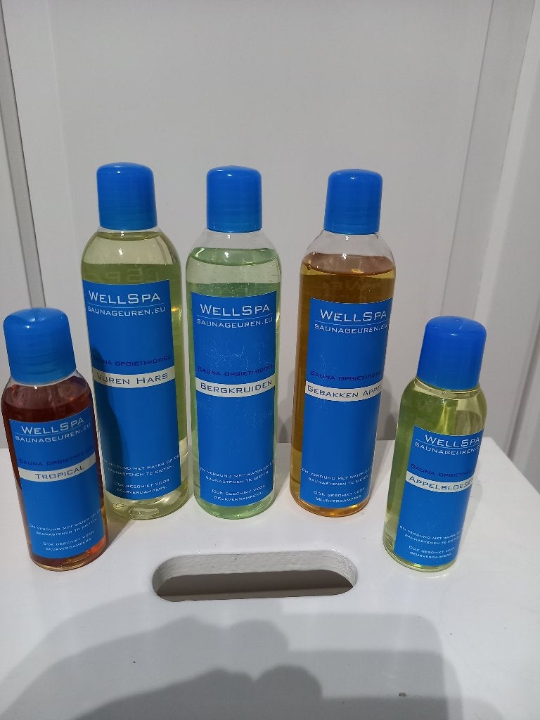 5 Flessen Sauna Olie / Sauna Opgiet