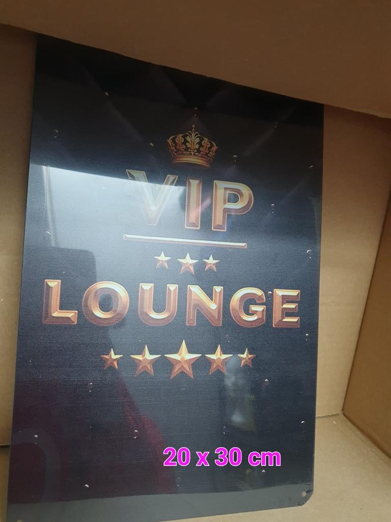 Nieuwe metalen wandplaat "VIP Lounge" 20x30 cm, Ophalen of Verzenden, Nieuw