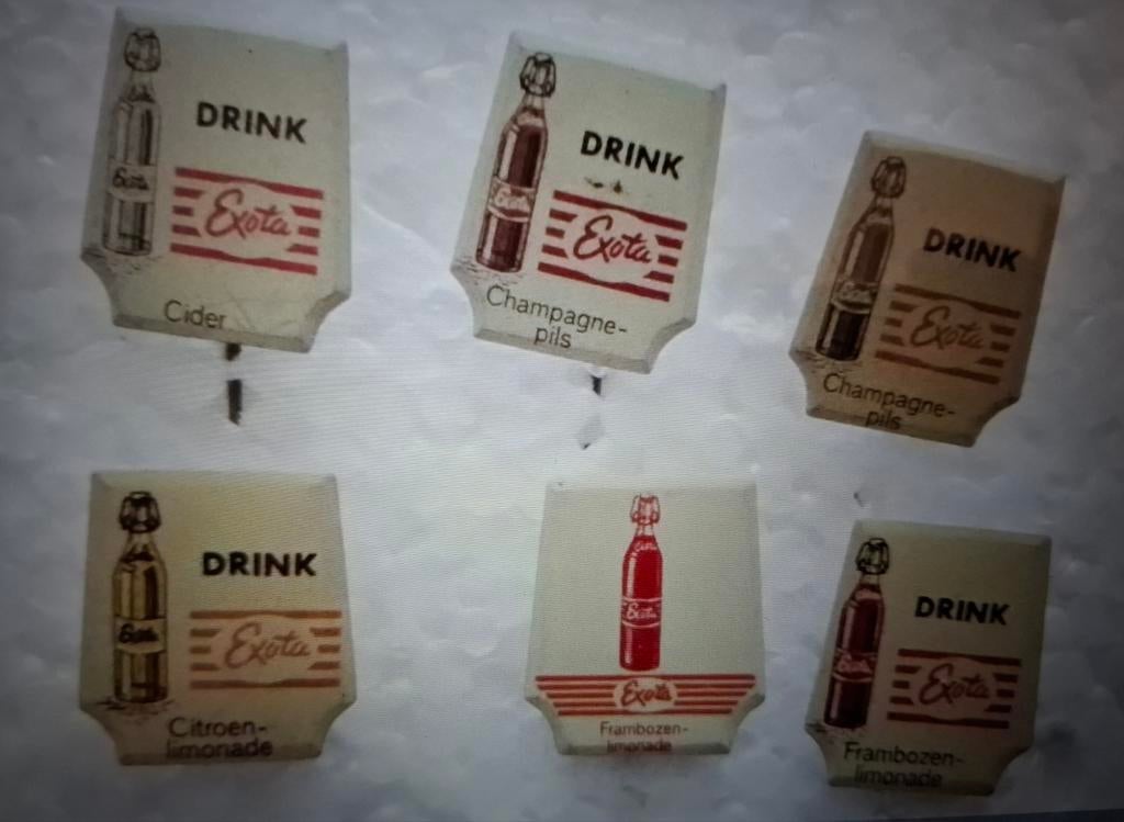 6 Speldjes Exota limonade, Verzamelen, Ophalen of Verzenden, Zo goed als nieuw, Merk, Speldje of Pin