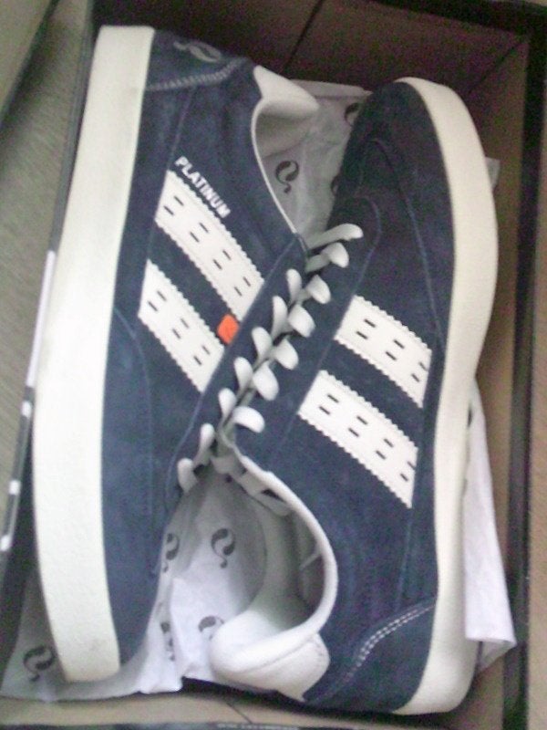 QUICK blauw met wit platinum sneakers 40 NIEUW, Nieuw, Sneakers of Gympen, Verzenden, Blauw