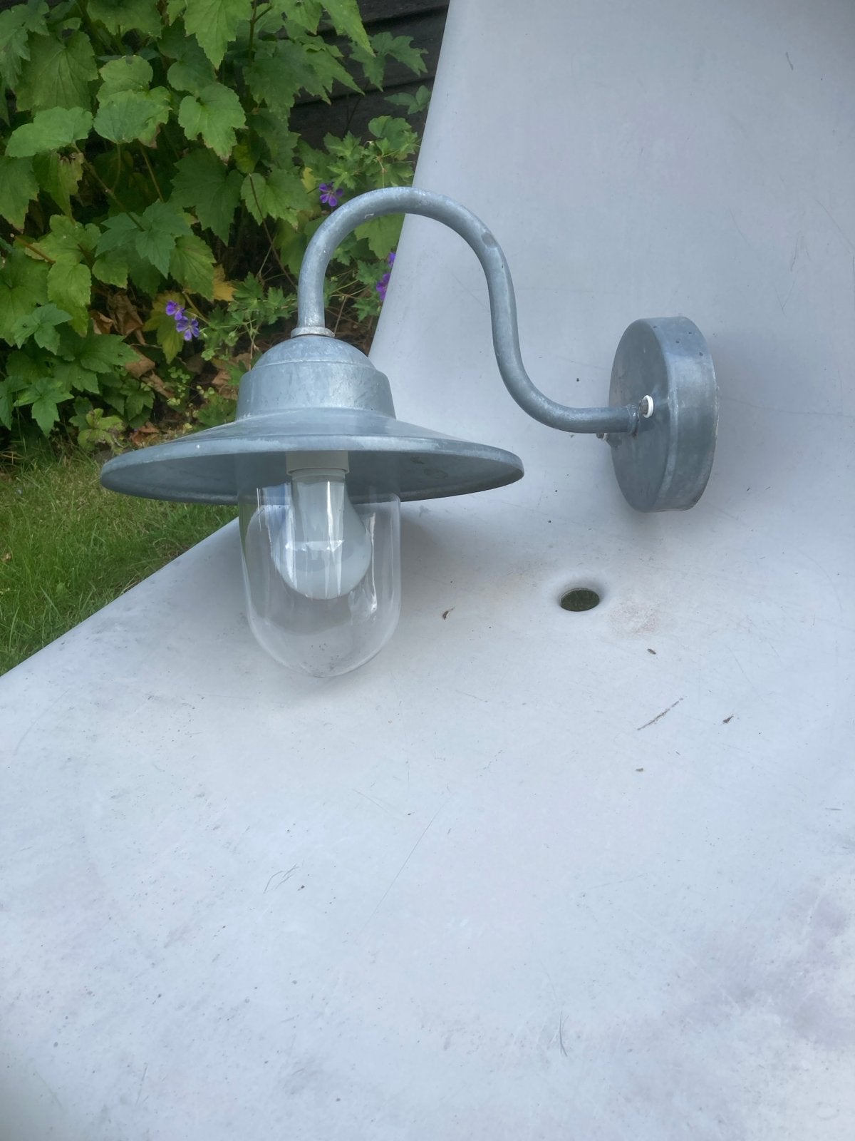 Gegalvaniseerde buitenlamp - Wandlamp, Overige merken, Gebruikt, Waterbestendig, Grijs