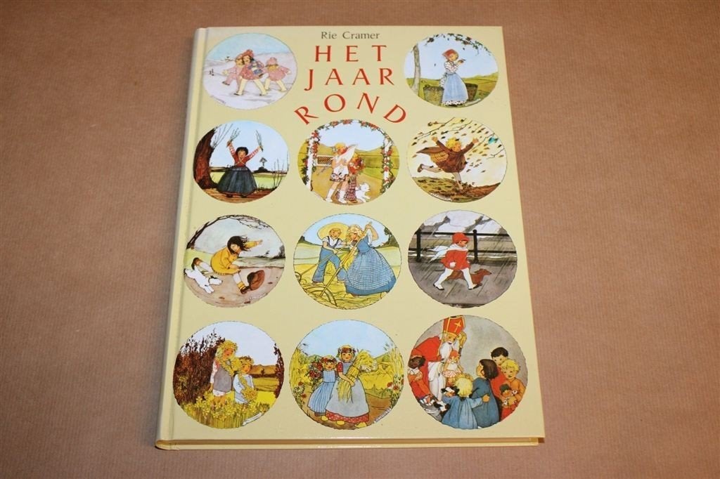 Het Jaar Rond — Rie Cramer, Versjes met Kleurenplaten, Boeken, Ophalen of Verzenden, Gelezen