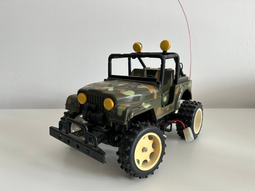 Vintage Protech Willy’s Super Warrior 1/10 rc auto, Hobby en Vrije tijd, Elektro, Gebruikt, Auto offroad, Ophalen of Verzenden