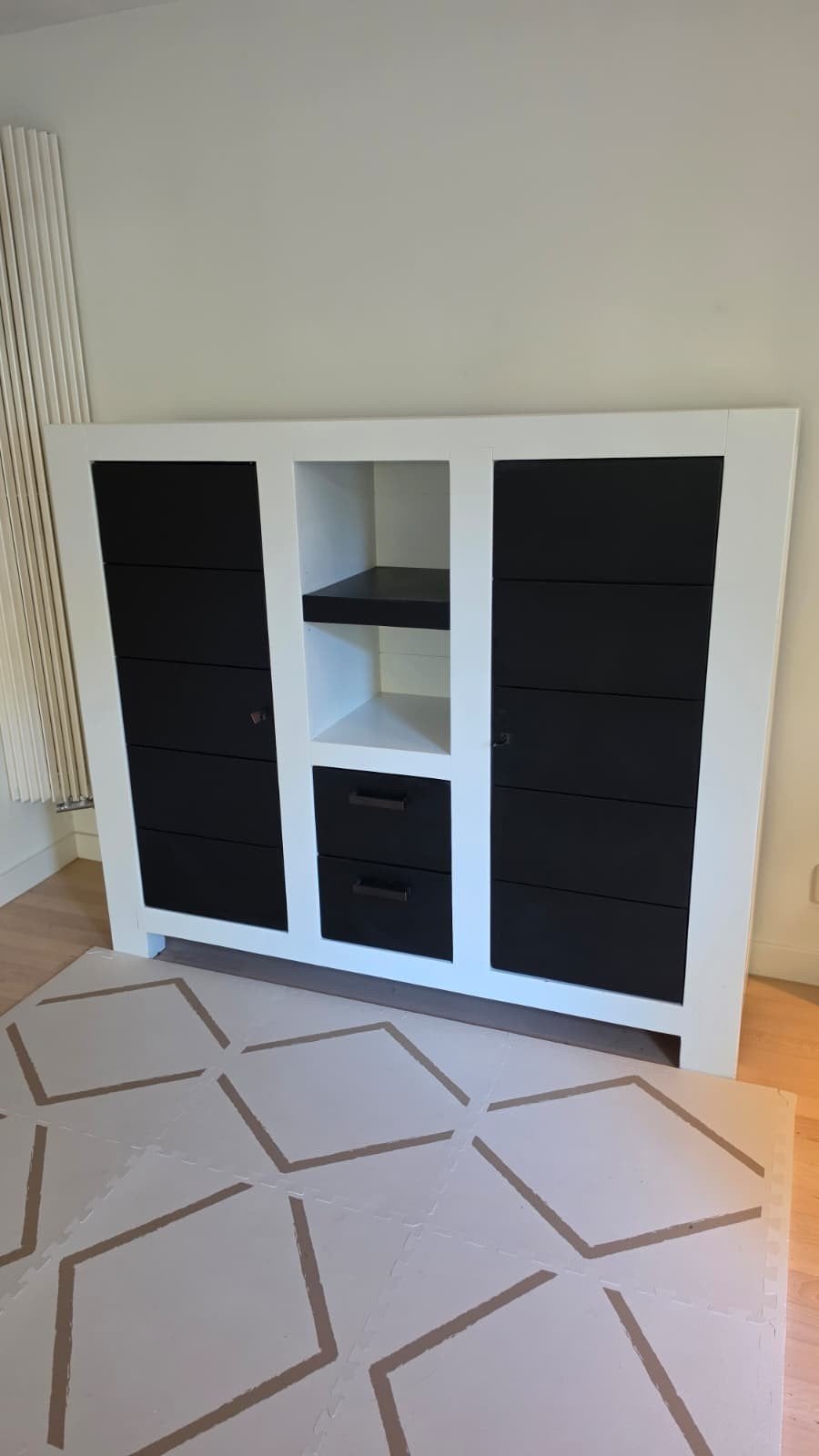 Wandkast / opbergkast