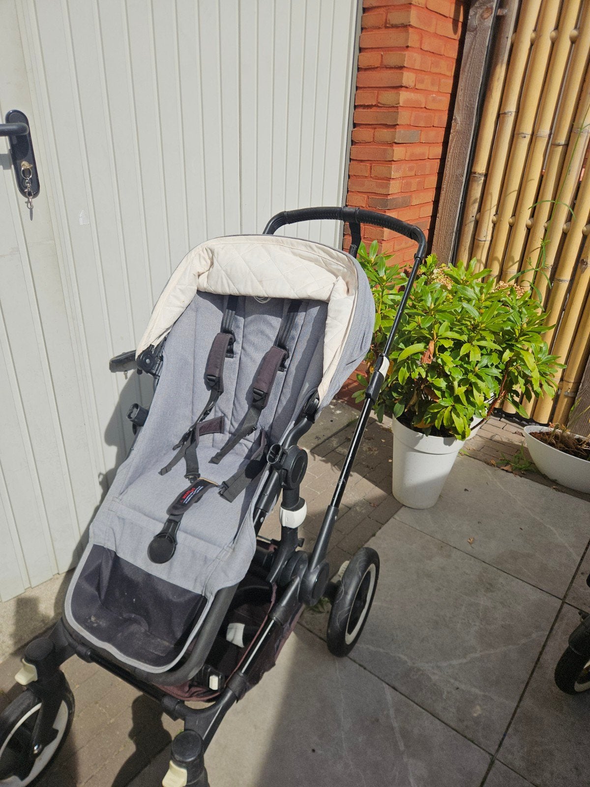 gratis! Bugaboo Buffalo kinderwagen - Grijs, Gebruikt, Bugaboo, Ophalen of Verzenden, Verstelbare duwstang