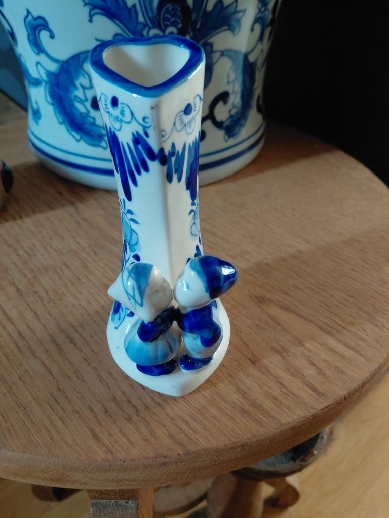 Delftsblauw vaasje hart boeren stel, Antiek en Kunst, Ophalen