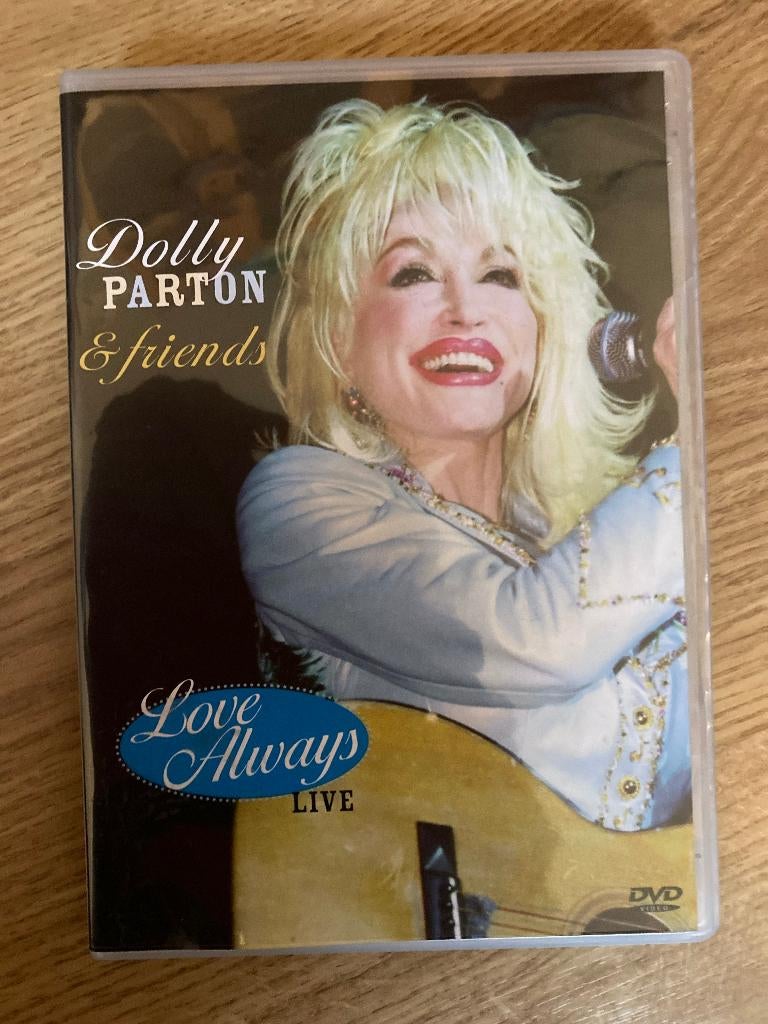 DVD Dolly Parton and Friends - Love always  Live, Alle leeftijden, Ophalen of Verzenden, Zo goed als nieuw