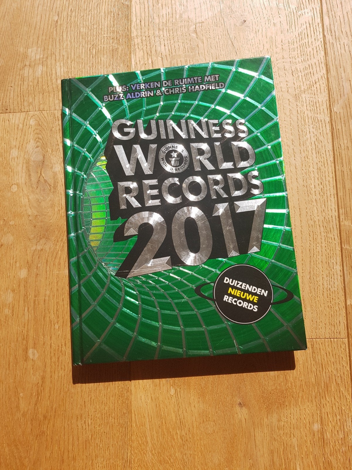 Guinness World Records 2017 boek  Hardcover., Ophalen of Verzenden, Zo goed als nieuw, Los deel