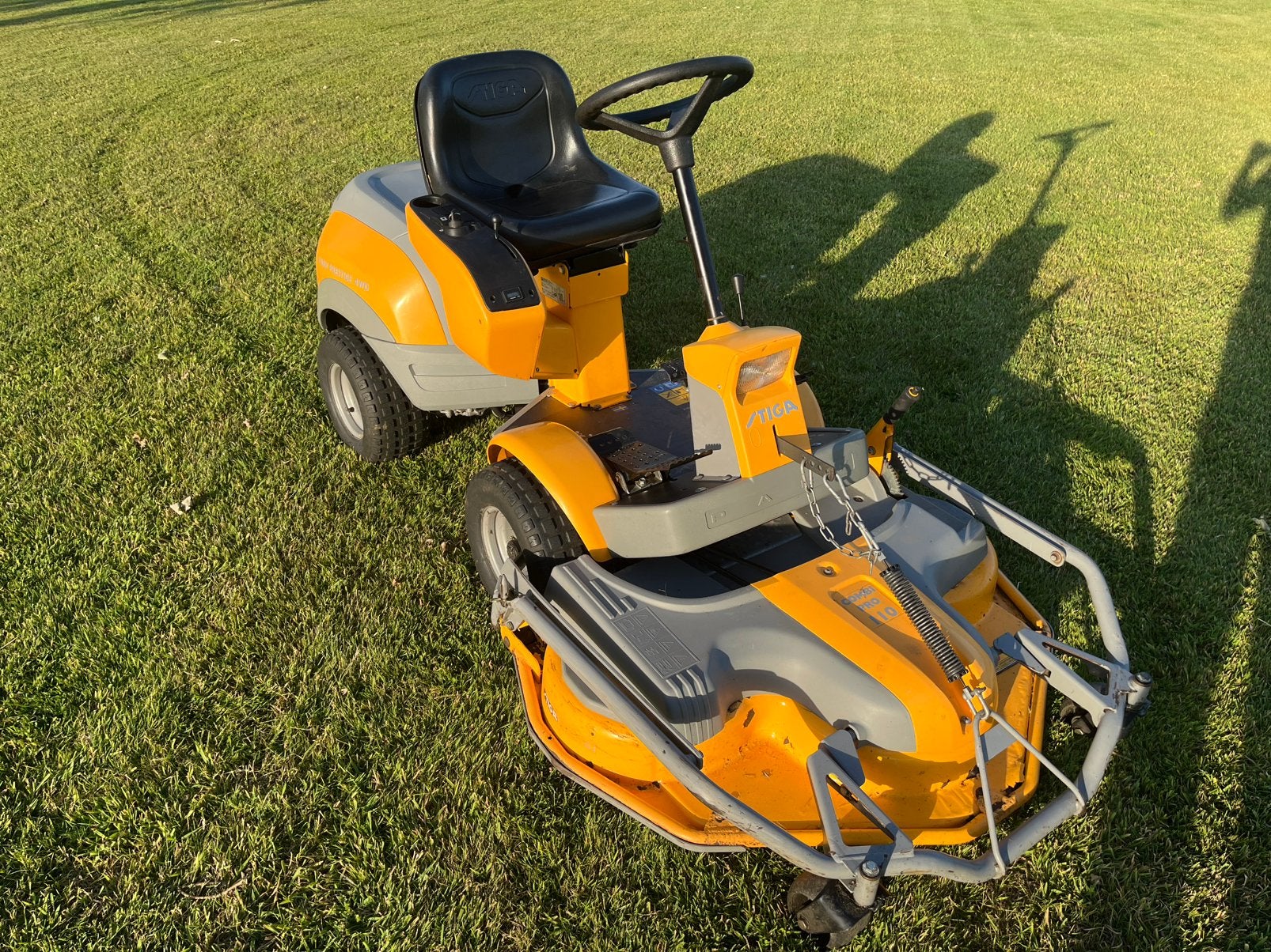 Stiga park zitmaaier 110cm maaidek 4wd, Tuin en Terras, Zitmaaiers, Ophalen, Gebruikt, Mulchfunctie, 90 tot 120 cm