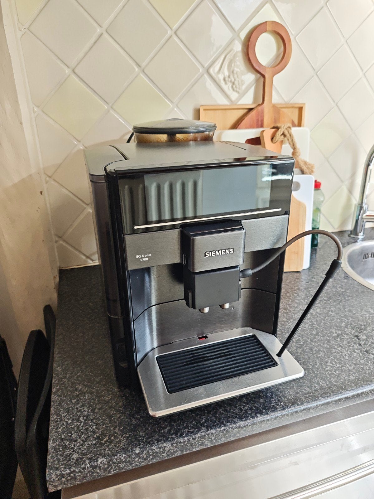 Siemens EQ 6 Plus S700 TE657319RW, Witgoed en Apparatuur, Ophalen, Gebruikt, 10 kopjes of meer, Koffiemachine