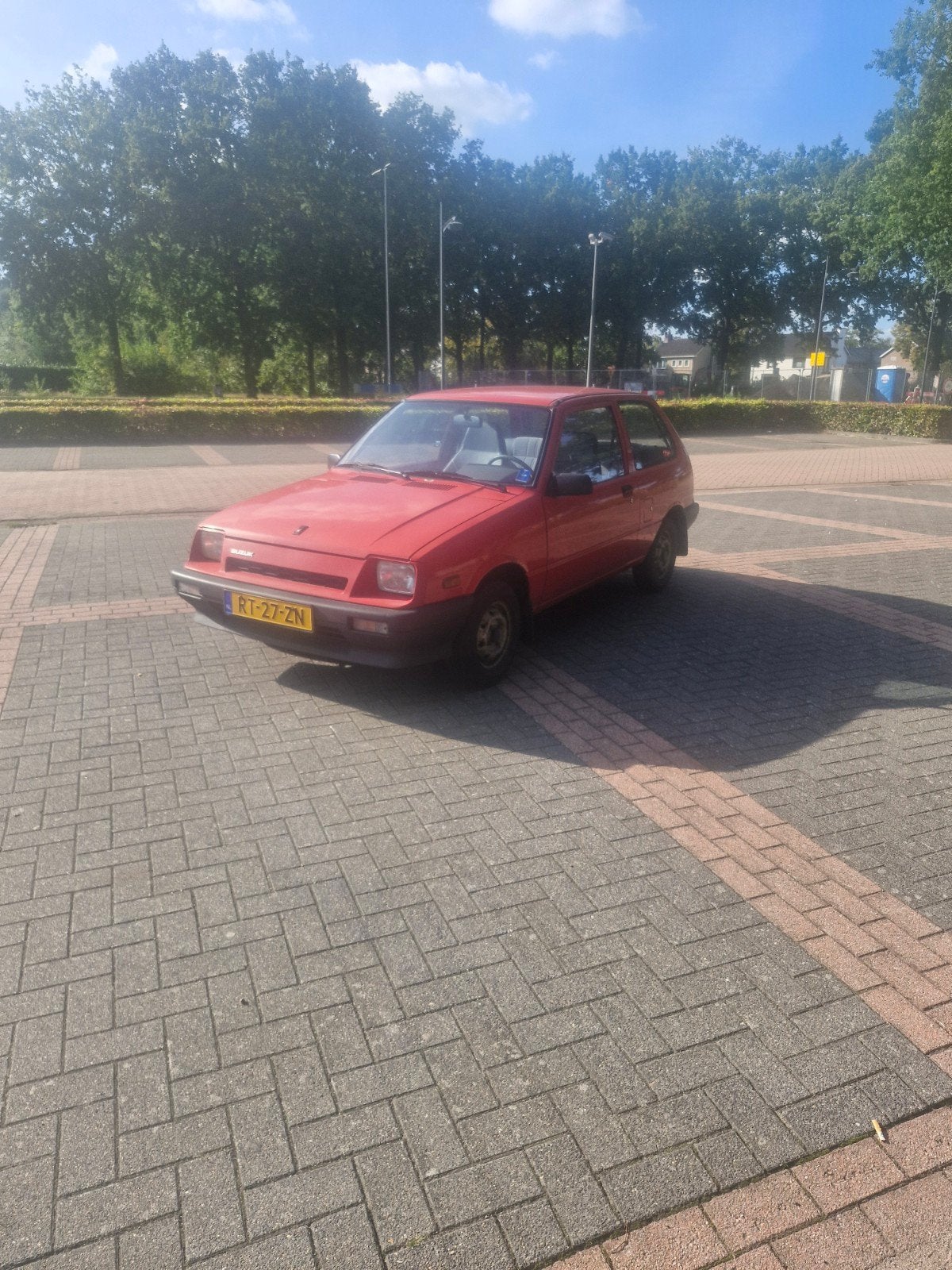 Suzuki Swift 1.0 GA AUT S6 1987 belastingvrij, foto 5