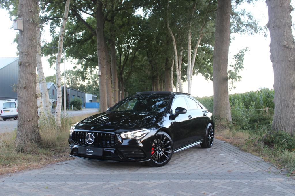 Mercedes-Benz CLA 250 224pk 7G-DCT 2020 Zwart, Automaat, 4 cilinders, Zwart, Vierwielaandrijving