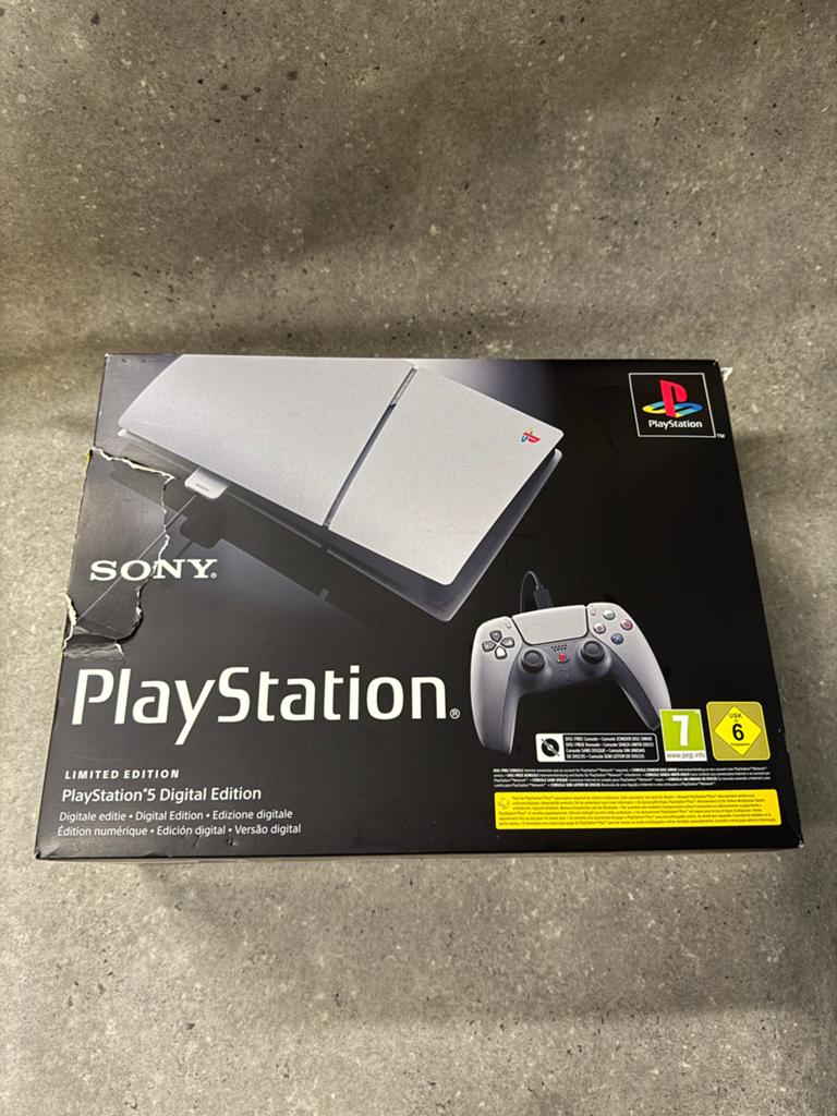 Playstation 5 30th Anniversary Limited Edition, Spelcomputers en Games, Spelcomputers | Sony PlayStation 5, Ophalen of Verzenden