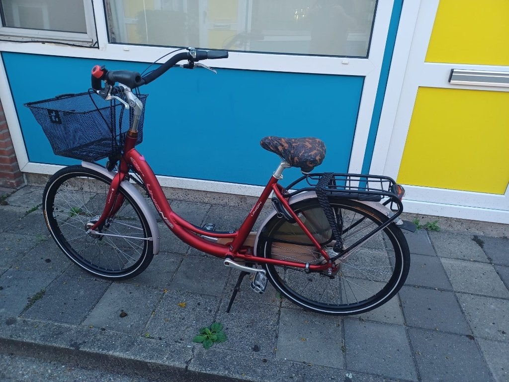 Union Flow 26 inch damesfiets incl. Basil mandje, Versnellingen, Zo goed als nieuw, Minder dan 47 cm, Ophalen