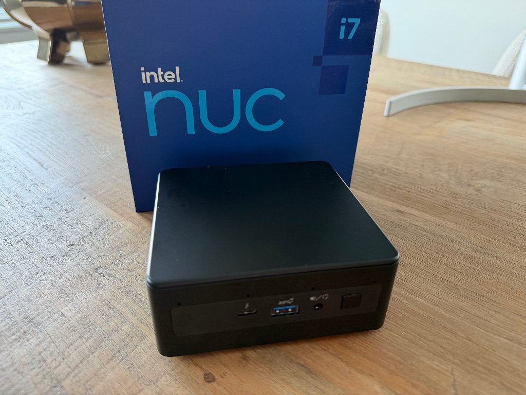 Intel NUC 11 Performance NUC11PAHi7 met 64GB geheugen, Computers en Software, Ophalen, Zo goed als nieuw