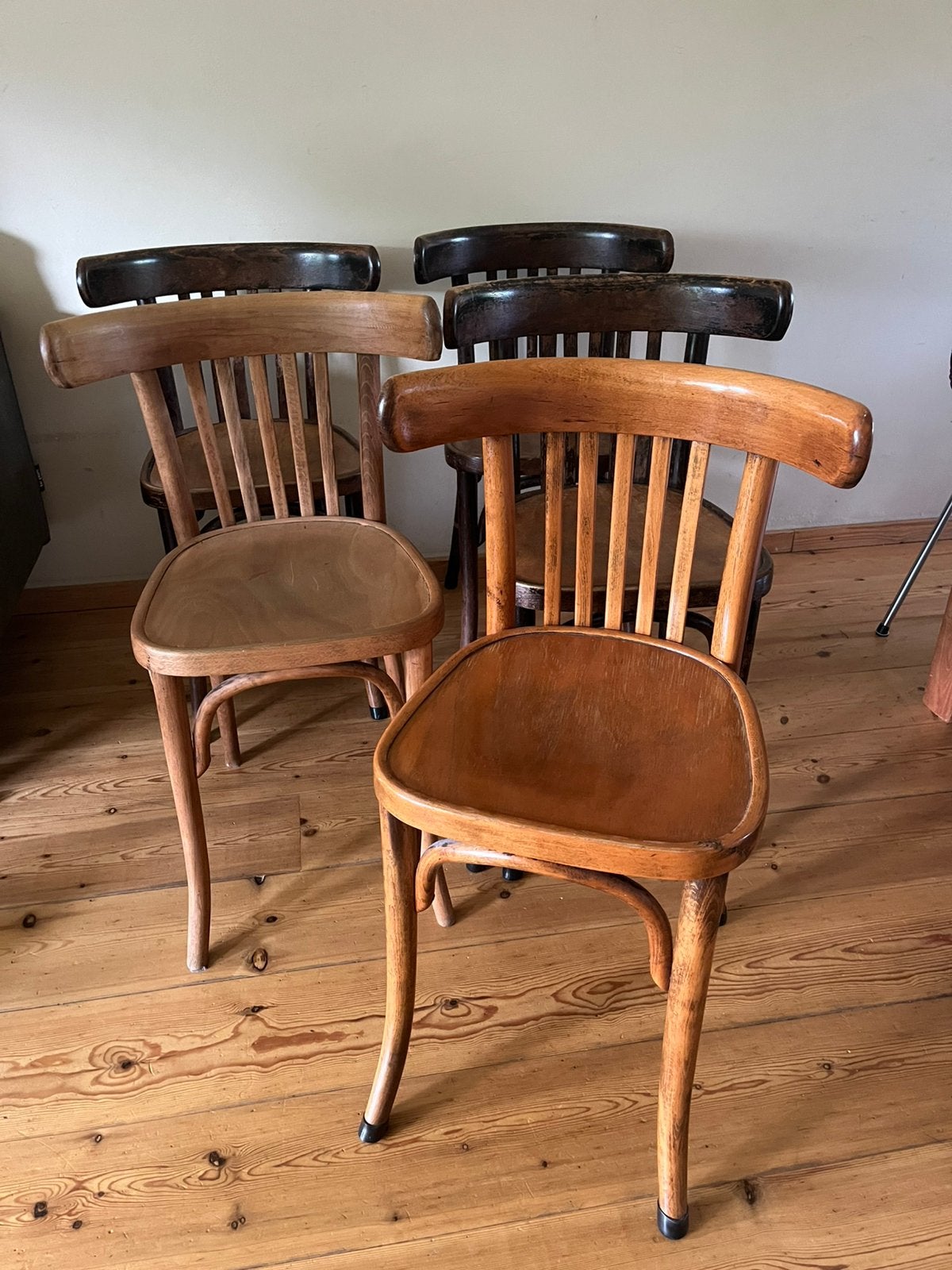 Houten caféstoelen 5 stuks - vintage, Ophalen, Gebruikt, Bruin, Vintage