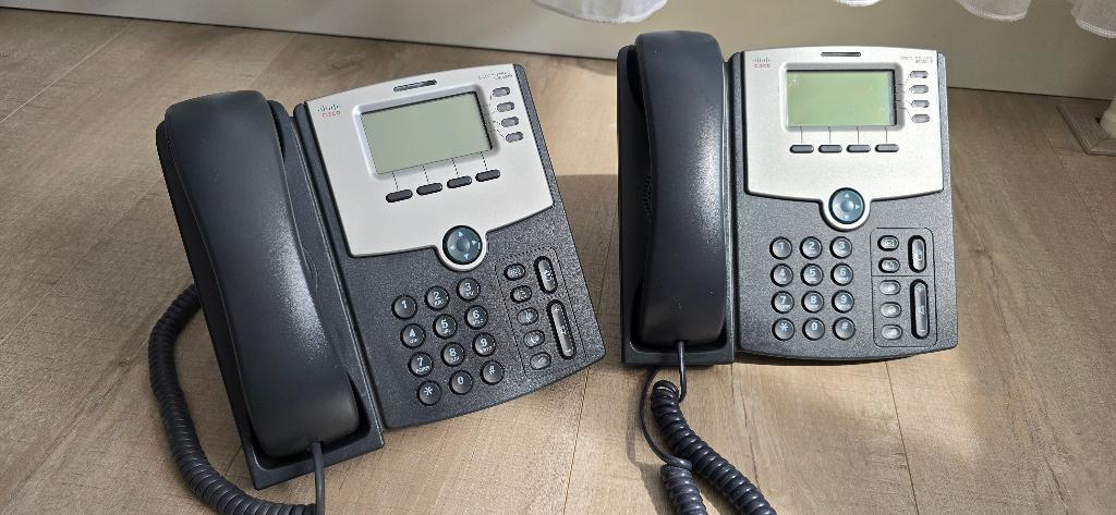 2x Cisco SPA504G IP Telefoon, Telecommunicatie, Ophalen of Verzenden, Zo goed als nieuw