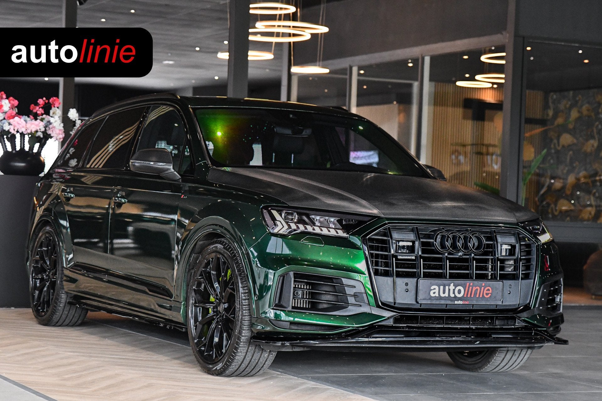 Audi Q7 55 TFSI e quattro S-Line, SQ7 look, Sterrenhemel, B&, Auto's, Dealer onderhouden, Gebruikt, 2995 cc, 138 €/maand