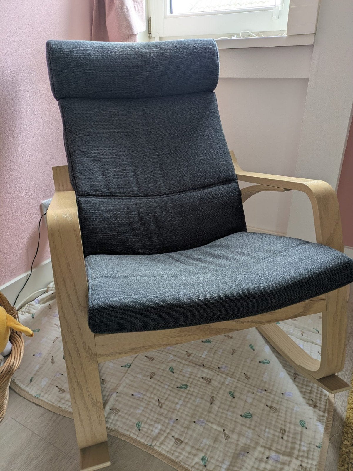 IKEA Poang Schommelstoel, Ophalen