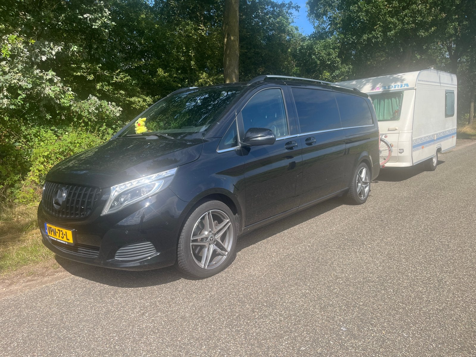 Mercedes-Benz V250 Avantgarde extra lang DC, Auto's, Bestelauto's, Automaat, Achterwielaandrijving, Zwart, 190 pk