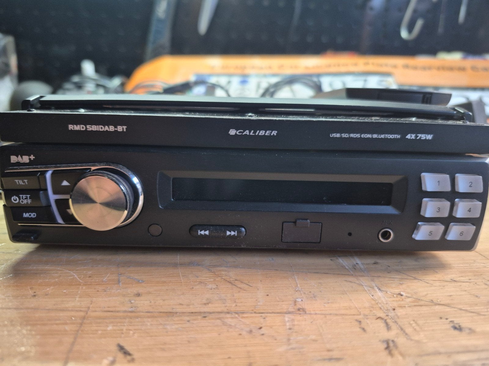 Caliber RMD 581DAB-BT autoradio met achteruitrijcamera, Ophalen, Zo goed als nieuw