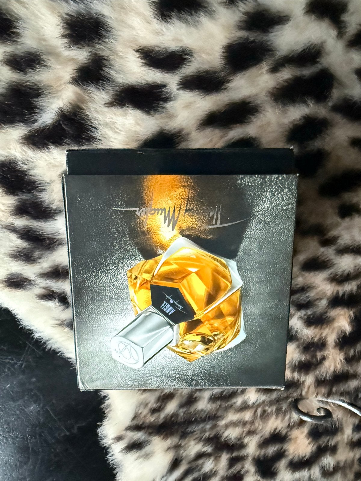 Thierry Mugler Angel parfums de cuir, Ophalen of Verzenden, Nieuw