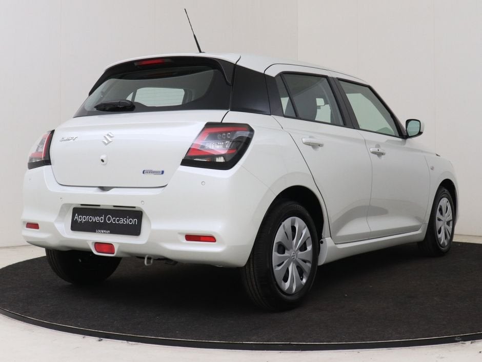 Suzuki Swift 1.2 Comfort Smart Hybrid | BTW voertuig | Navig, Voorwielaandrijving, 12 maanden, Euro 6, 400 kg