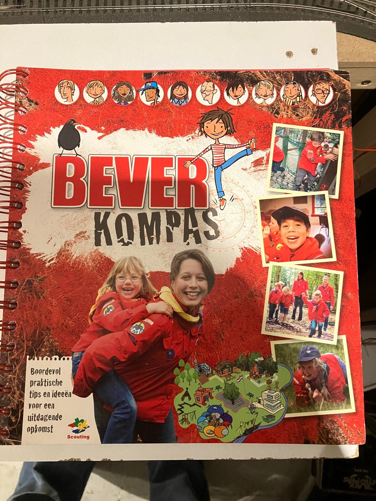 Bever Kompas - Scouting Handboek voor Bevers, Verzamelen, Ophalen of Verzenden, Zo goed als nieuw, Boek of Tijdschrift