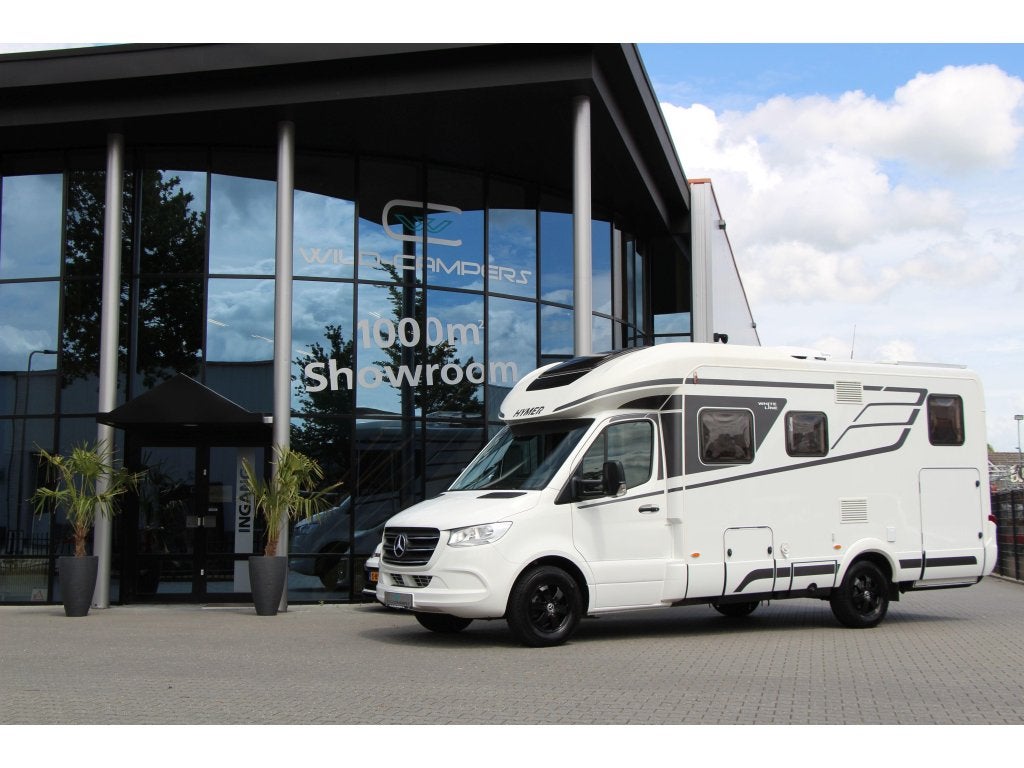 Hymer BMC-T WhiteLine 600 - 170PK AUT - Enkele bedden Hefbed, Caravans en Kamperen, Campers, Automaat, Chemisch toilet, Ringverwarming
