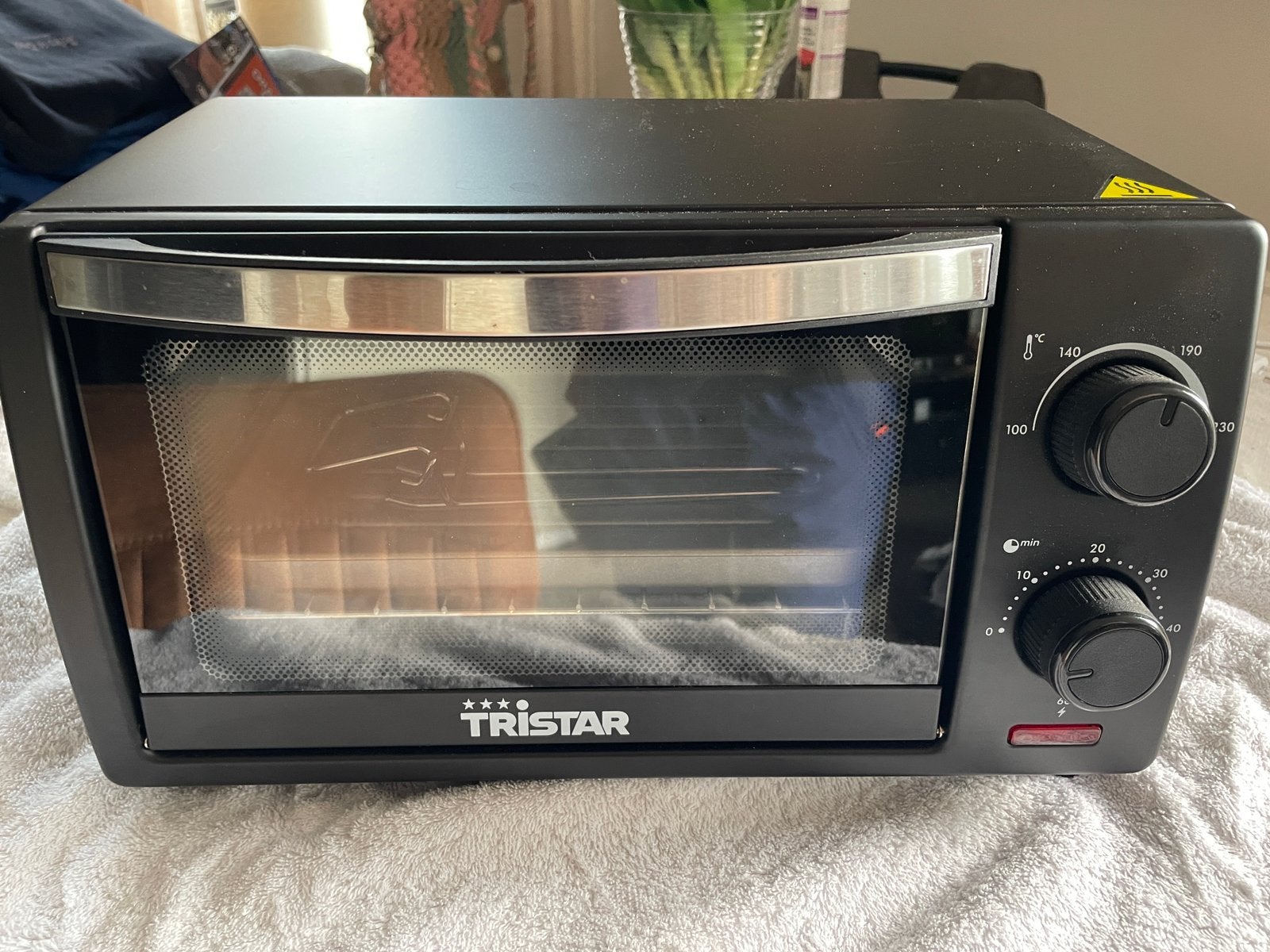 Mini oven Tristar 800 Watt, Witgoed en Apparatuur, Ovens, Ophalen of Verzenden, Zo goed als nieuw, Minder dan 45 cm