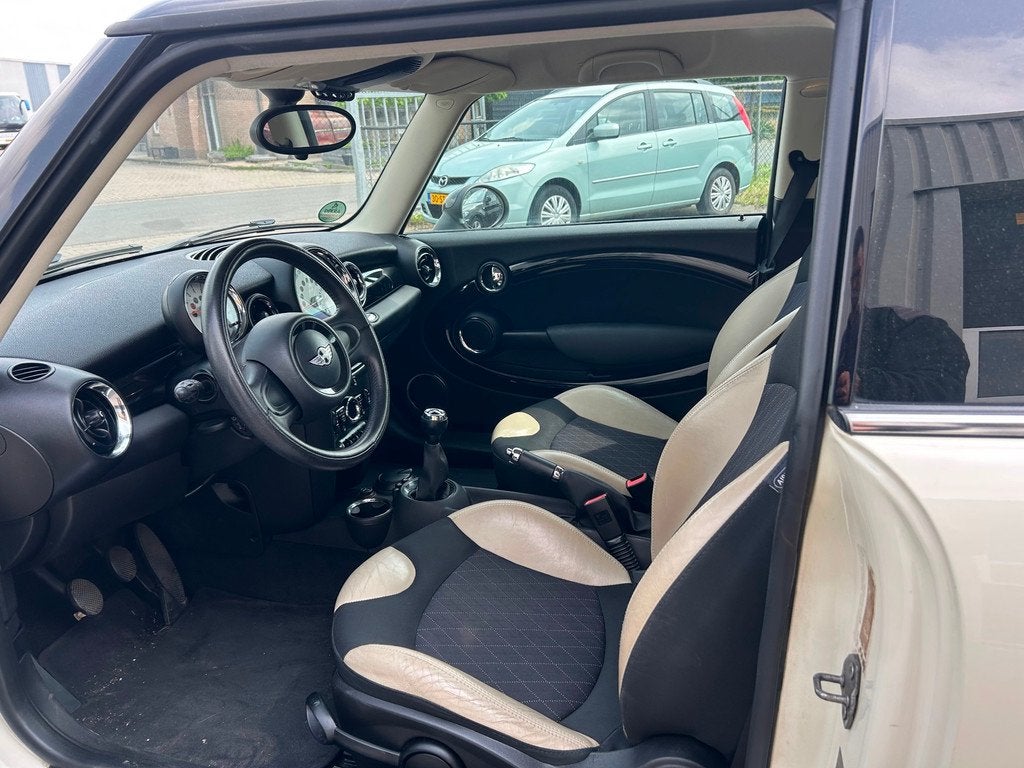 Mini Mini 1.6 Cooper Westminster | CLIMATE | STOELVERW |, Auto's, Voorwielaandrijving, Euro 5, Stoelverwarming, Gebruikt