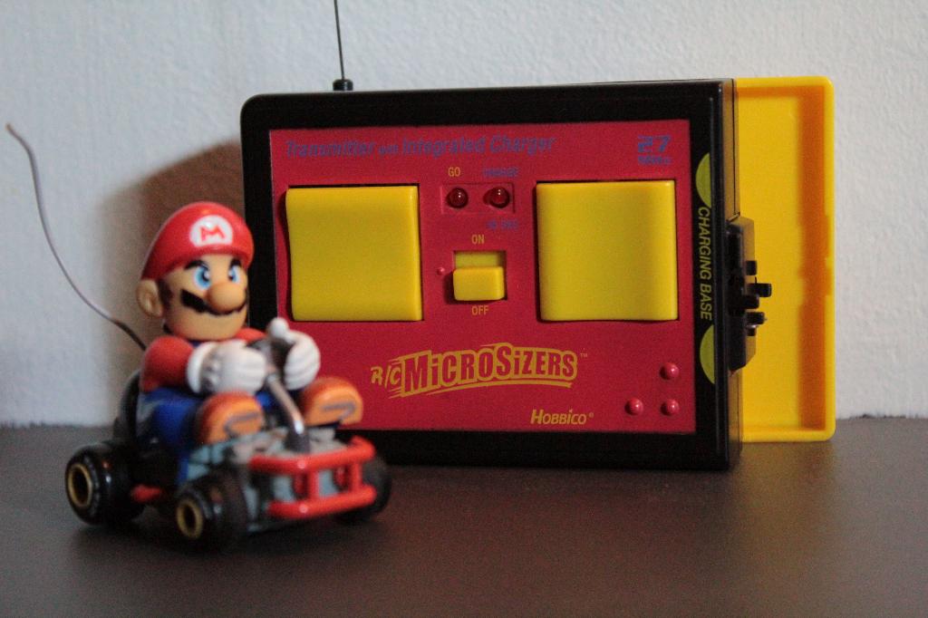 (DEFECT) 2001 Hubbico RC MicroSizers Mario Kart, Ophalen of Verzenden, Gebruikt