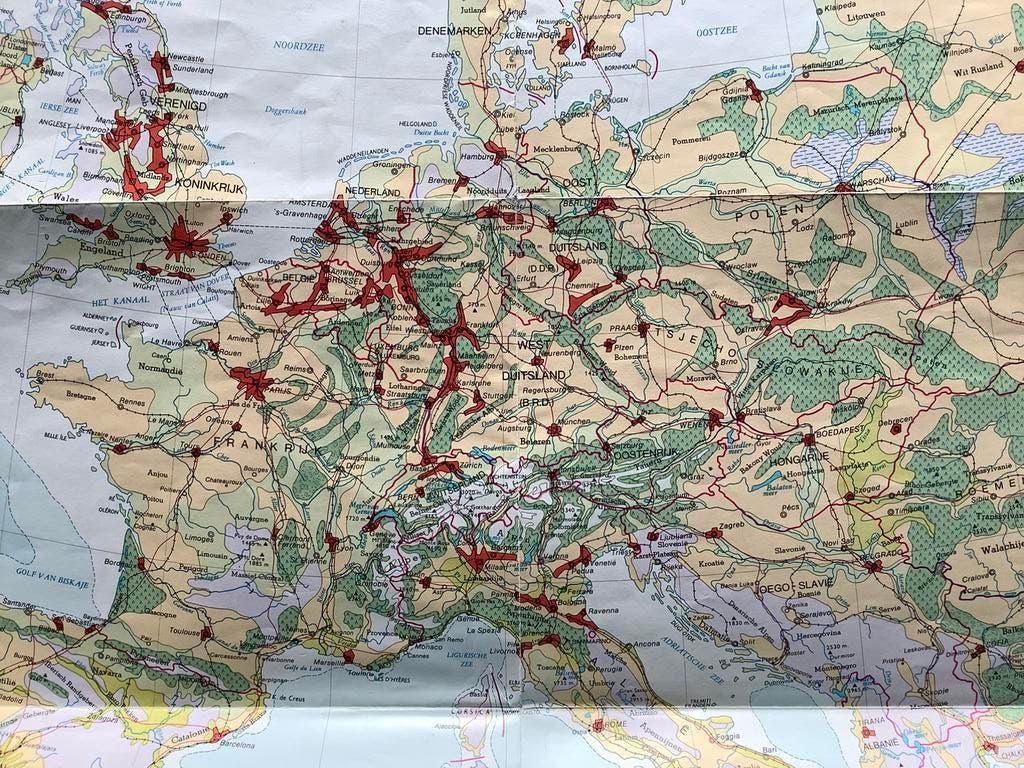 Kaart van Europa + Wereldatlas 1959 + Kleine Bosatlas 1978, Gelezen, Overige typen, Ophalen of Verzenden, 1800 tot 2000