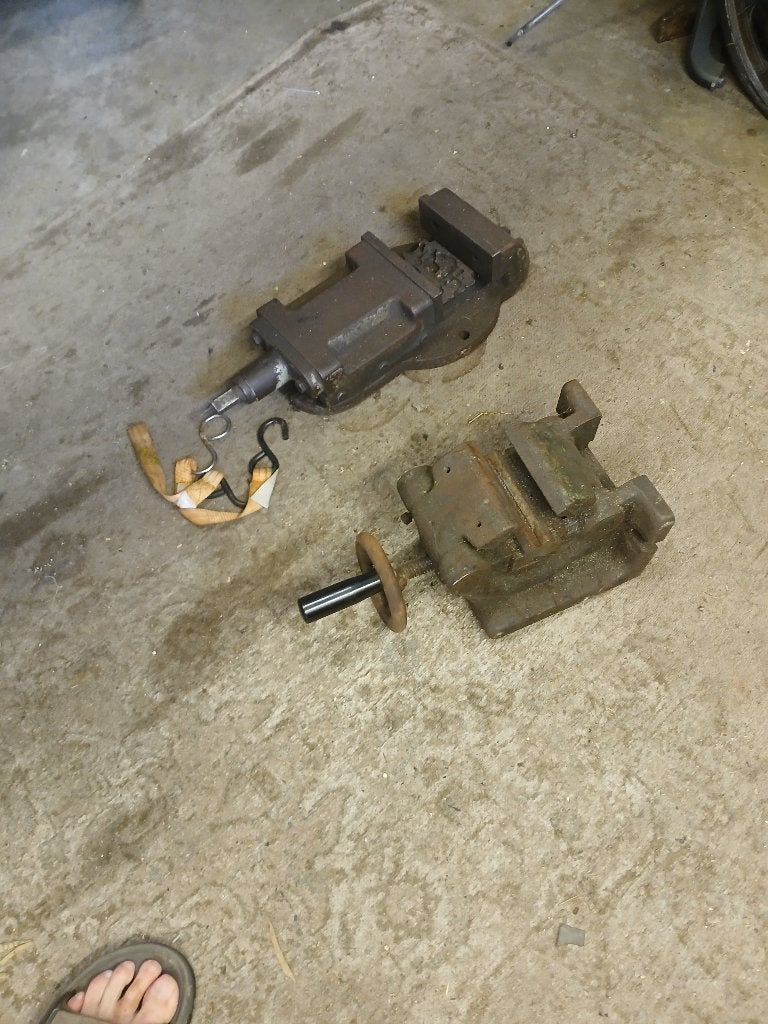 machineklem 2 stuks, Doe-het-zelf en Verbouw, Gereedschap | Machine-onderdelen en Toebehoren, Ophalen of Verzenden, Gebruikt