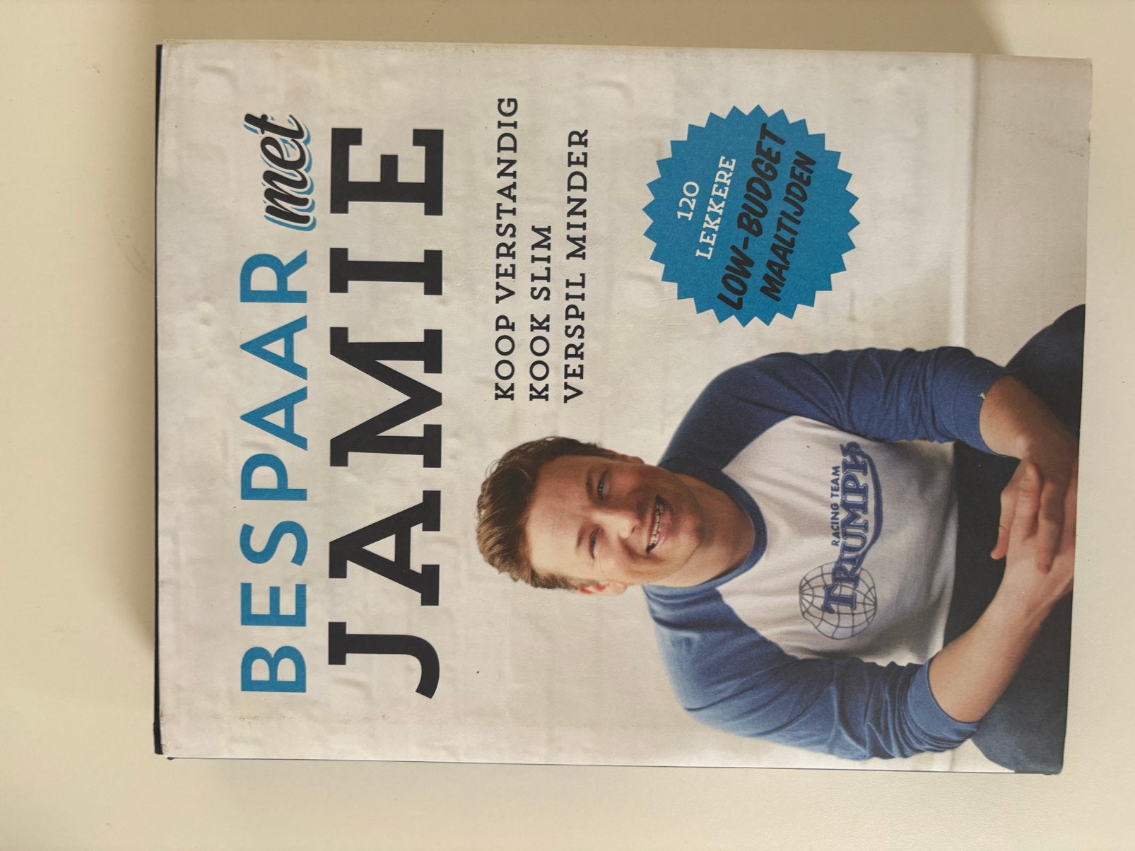 Kookboek Jamie Oliver - Bespaar met Jamie, Boeken, Ophalen of Verzenden, Zo goed als nieuw, Jamie Oliver, Gezond koken