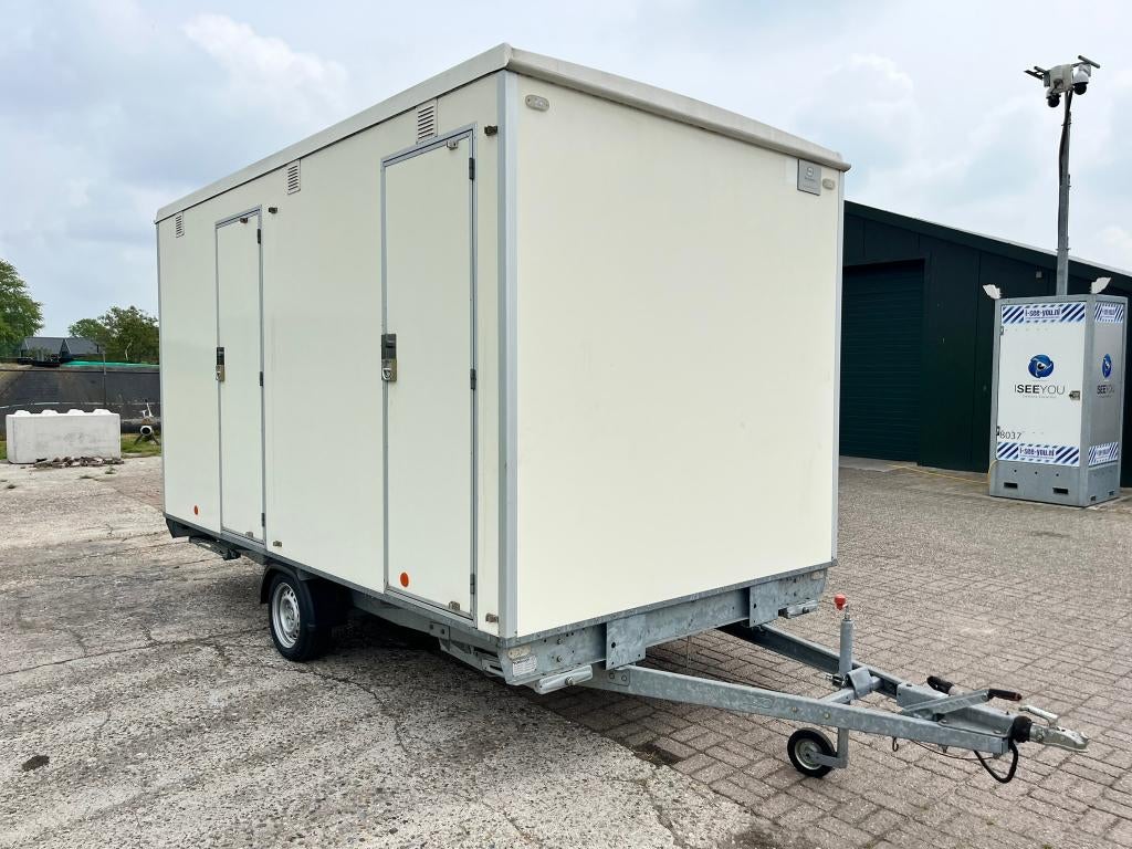 Mobiele sanitair wagen | Dubbele douche | Toilet, Ophalen