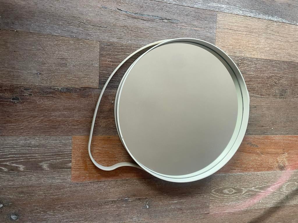 Spiegel hay diameter 50. 120€, Huis en Inrichting, Woonaccessoires | Spiegels, Rond, Ophalen of Verzenden, Zo goed als nieuw, Minder dan 100 cm