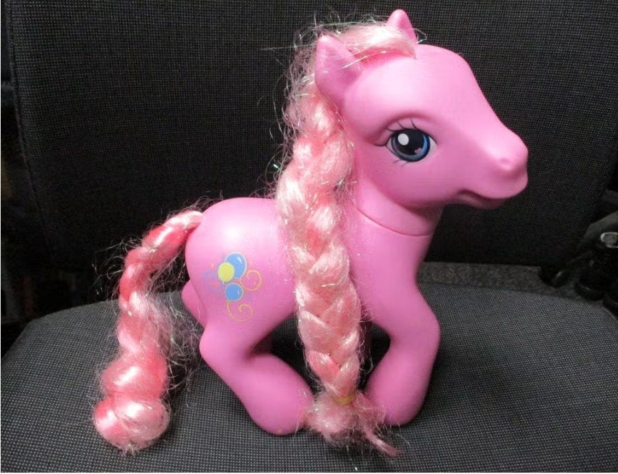 2005 MY LITTLE PONY PINKIE PIE 21cm GROOT, Verzamelen, Speelgoed, Verzenden, Zo goed als nieuw