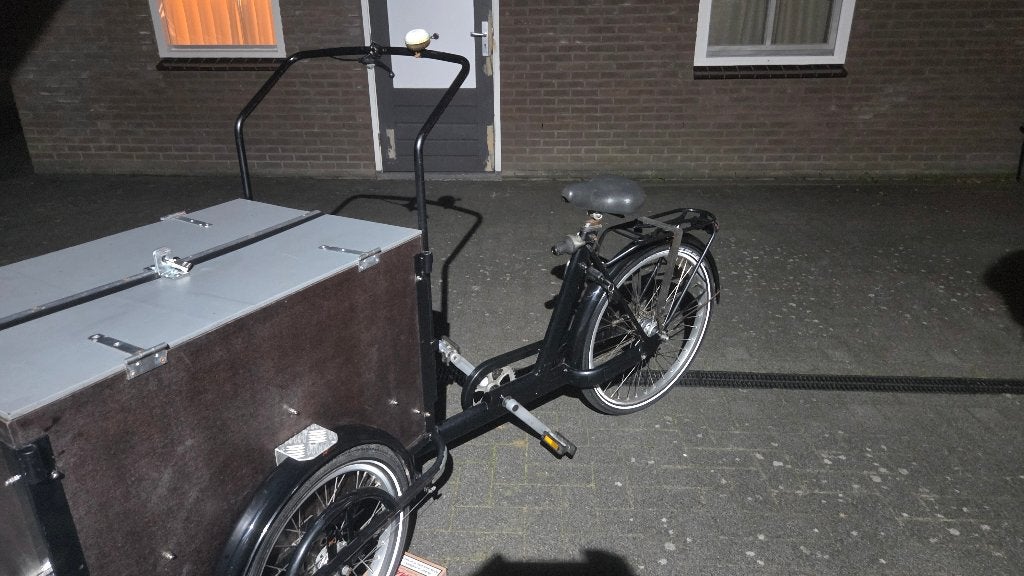 Bakfiets 3 wielen afsluitbare bak., Fietsen en Brommers, Ophalen, Terugtraprem, Gebruikt, 2 kinderen