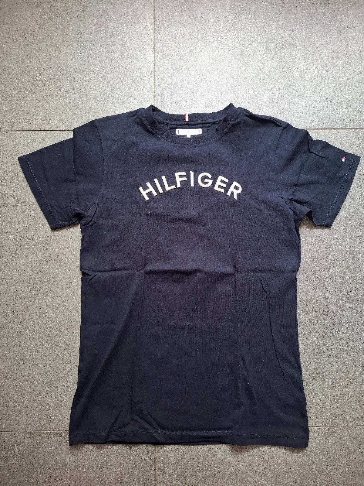 Heel mooi blauw shirt Tommy Hilfiger 176, Kinderen en Baby's, Ophalen of Verzenden, Shirt of Longsleeve, Jongen, Tommy Hilfiger