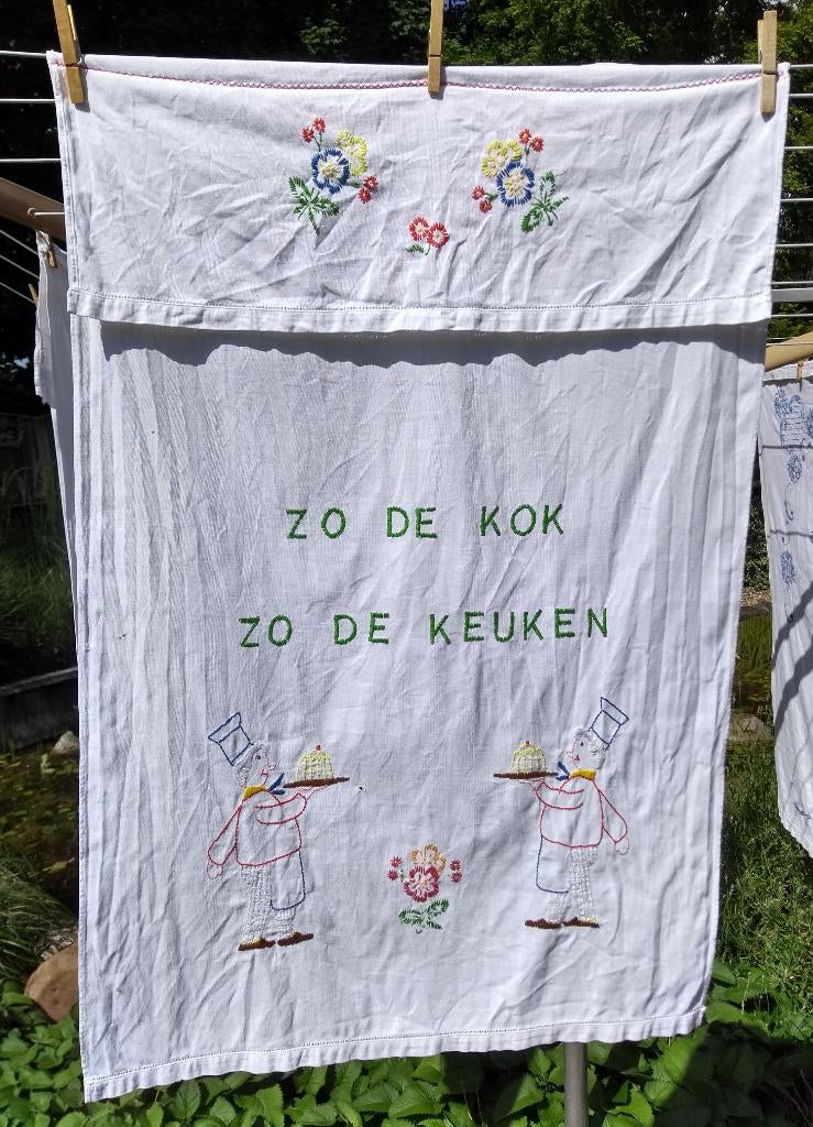 Vintage handdoekrek doek geborduurd 87 x 58 cm (HR19), Ophalen of Verzenden, Gebruikt, Overige typen