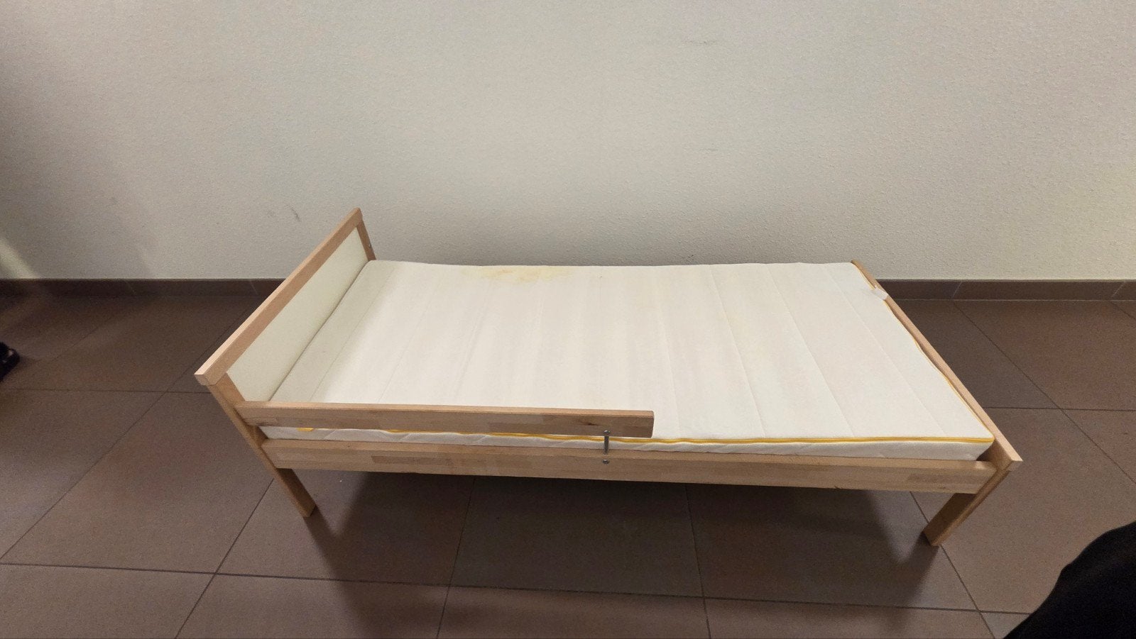 IKEA LURÖY Kinderbed met lattenbodem en matras, Gebruikt, 70 tot 85 cm, 140 tot 160 cm, Ophalen
