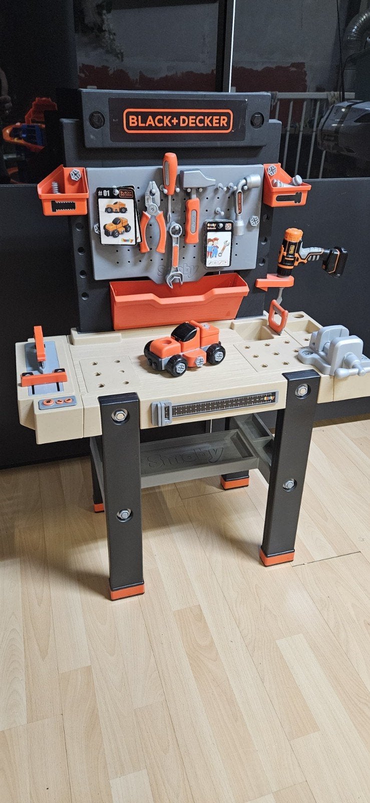 Smoby Black&Decker speelgoedwerkbank met accessoires, Ophalen of Verzenden, Zo goed als nieuw