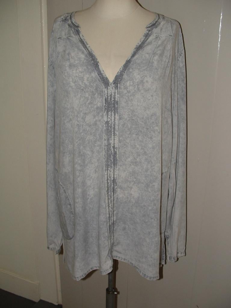 Geisha wijdvallende blouse maat S/36, kan ook voor maat 38